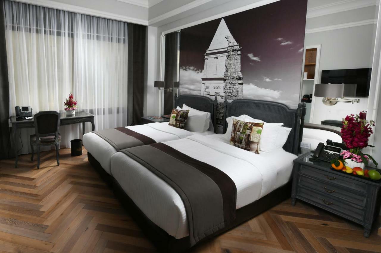 Le Bristol Hotel Beirut Exterior photo